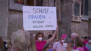 Manifestation en hommage à la médecin Lisa-Maria Kellmayer, le 2 août 2022