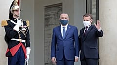 الرئيس الفرنسي إيمانويل ماكرون يستقبل رئيس الوزراء العراقي مصطفى الكاظمي 19/10/2020