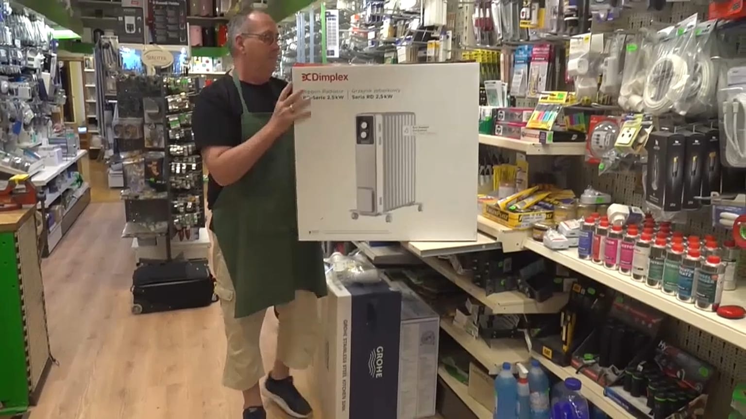 Le stufette elettriche vanno a ruba in Germania, in previsione dell'inverno
