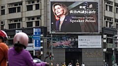 Ein Plakat in Taipeh mit dem Pelosi willkommen geheißen wird.