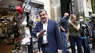 Carlo Calenda, az Azione vezetője tavaly, még római polgármester-jelöltként
