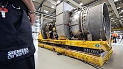 Imagen de la turbina del gasoducto Nord Stream 1 en la sede de Siemens Energy en Alemania