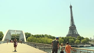 العاصمة الفرنسية باريس.