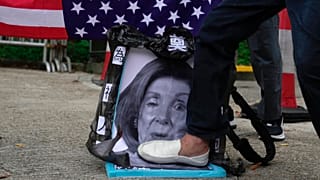 Акция протеста против "американской провокации" у посольства США в Гонконге, 4 августа 2022 г.