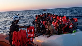 A travessia do Mediterrâneo Central é uma das rotas de migração mais mortíferas