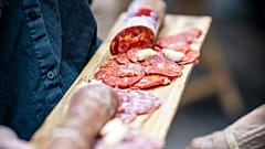 Kann man eine Scheibe Chorizo-Wurst mit einem Planeten verwechseln? Wie viel Sarkasmus dürfen sich Forscher in erlauben?