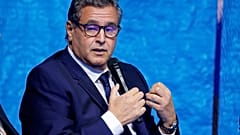 عزيز أخنوش، رئيس الوزراء المغربي  خلال قمة المحيط بريتاني، فرنسا 11 فبراير 2022