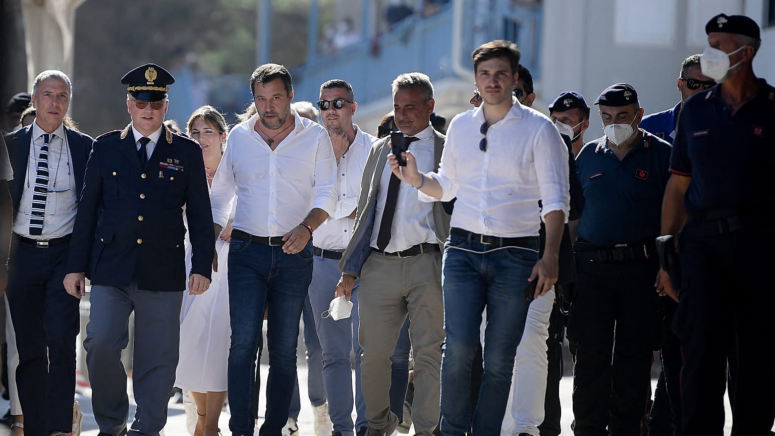 Matteo Salvini in visita a Lampedusa