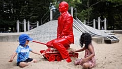 Œuvre de l'artiste français James Colomina apparue dans Central Park à New York, le 3 août 2022