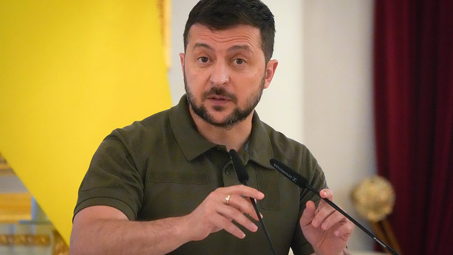 Владимир Зеленский