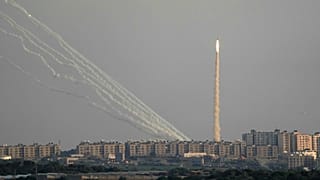 خلال قصف صاروخي من القطاع 