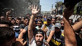 شارك الآلاف في تشييع جثمان خالد منصور أحد أبرز قادة سرايا القدس 