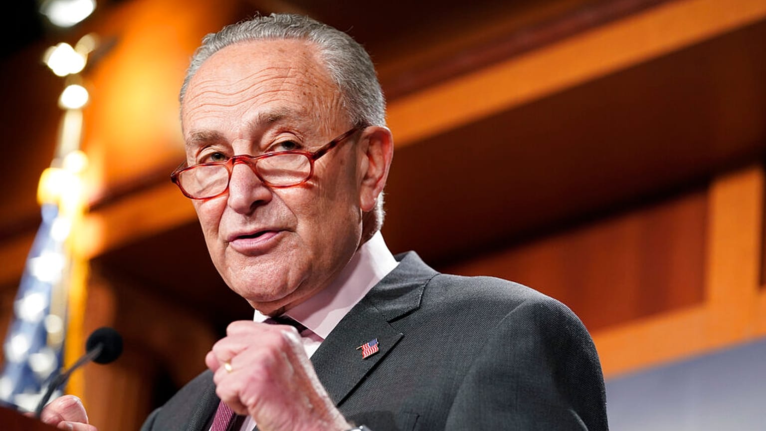 Mehrheitsführer der Demokraten im Senat, Chuck Schumer, auf einer Pressekonferenz, 05.08.2022