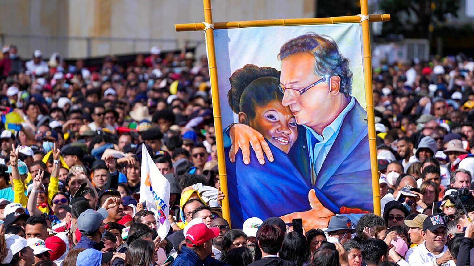 Investidura de Gustavo Petro y Francia Márquez en la Plaza Bolívar de Bogotá (Colombia).