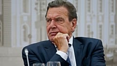 Gerhard Schroder reortedly met Vladimir Putin on a visit to Moscow in late July.