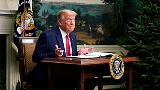 Eski ABD Başkanı Donald Trump'ın Beyaz Saray belgelerini tuvalete attığı iddia ediliyor