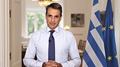 Der griechische Premier bei der Fernsehansprache zum Abhörskandal 
