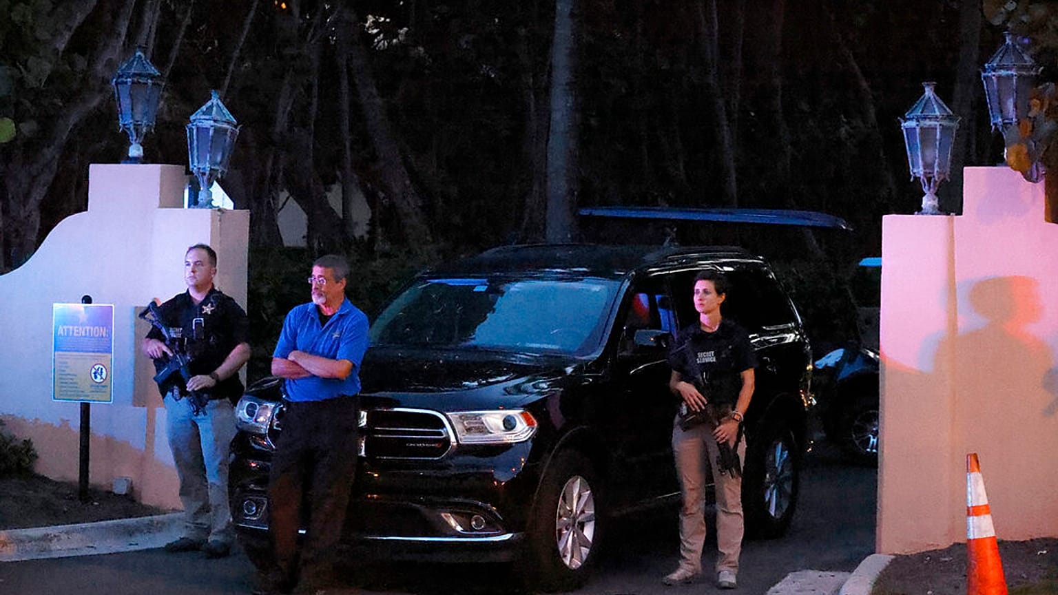 L'FBI perquisisce la residenze di Trump in Florida