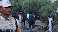 در پی جاری شدن سیل در یک معدن ذغال سنگ در شمال مکزیک، دیوارهای این معدن فروریخت