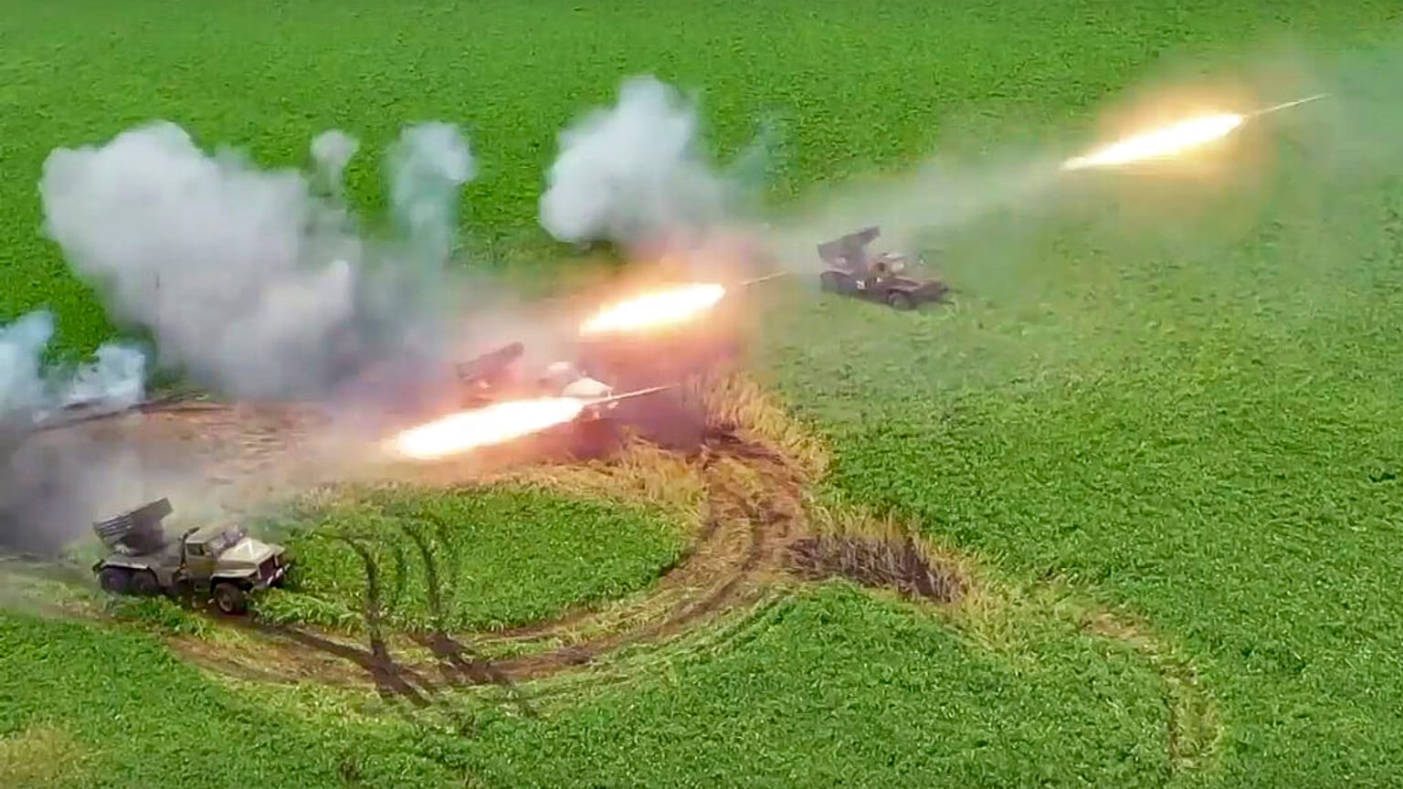Foto tomada de un video publicado por el Servicio de Prensa del Ministerio de Defensa de Rusia el lunes 8 de agosto de 2022