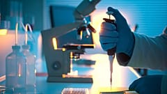 Ein neues Virus, mit dem sich bereits 35 Menschen infiziert haben, wurde in China gemeldet.