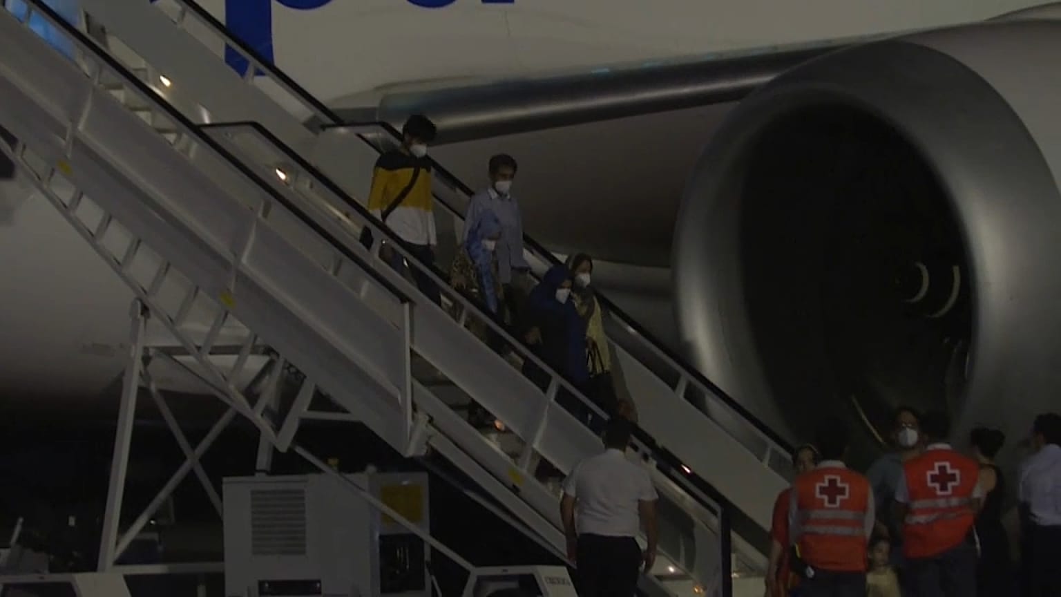 Un grupo de 294 afganos y sus familias han llegado la noche del miércoles a España en un avión fletado procedente de Pakistán. 
