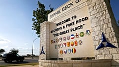 Fort Hood üssünde Vanessa Guillen dahil, 20'den fazla asker hayatını kaybetmiş, askerler arasında cinayete kurban gidenler ve intihar edenler olmuştu
