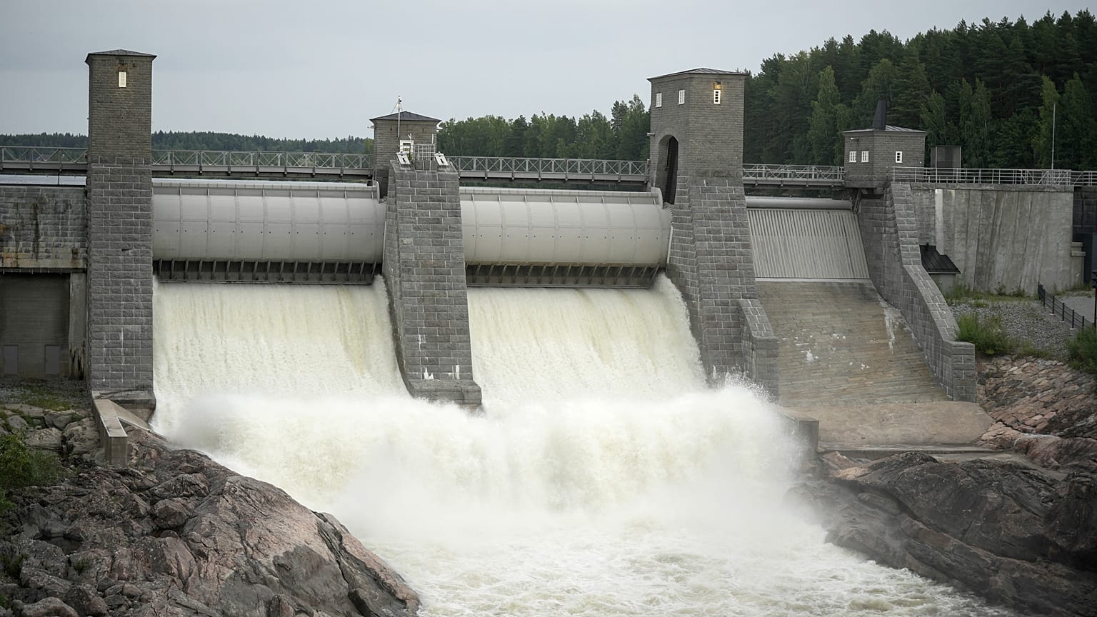 Водоскат Иматранкоски в Финляндии