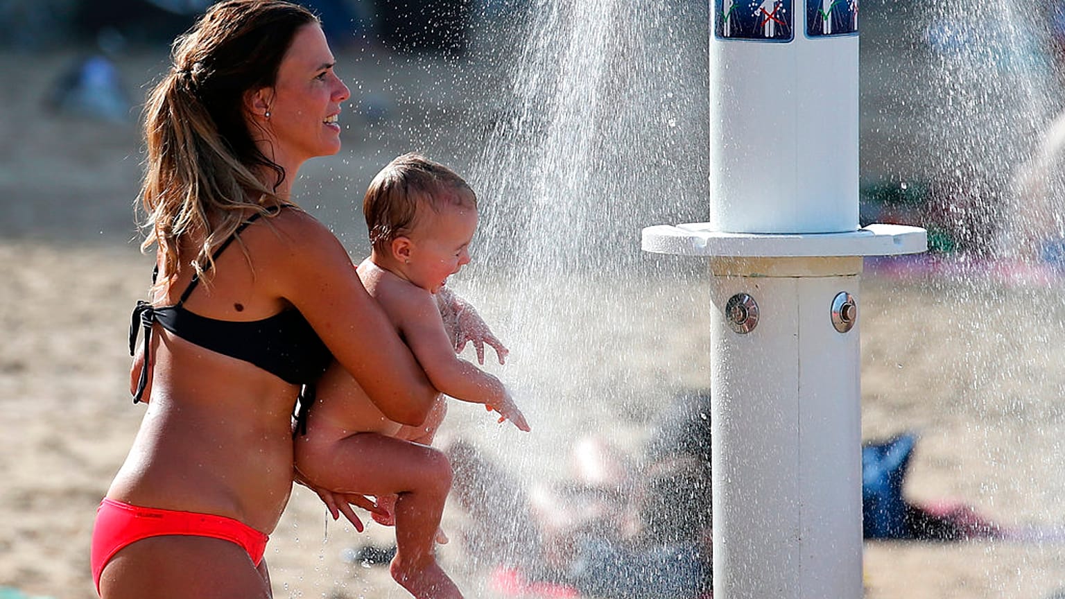 Stranddusche in Frankreich im Sommer 2018