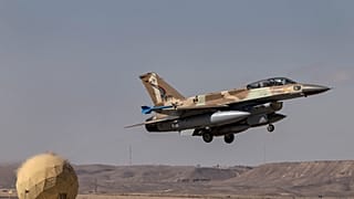 طائرة حربية من طراز إف-16 تابعة لسلاح الجو الإسرائيلي