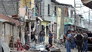 Ecuador blast ‘declaration of war’ by gangs (Twitter)