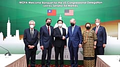 Tayvan Dışişleri Bakanı Joseph Wu Amerikalı yasa koyucuları kabul etti 