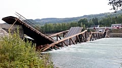 Le pont de Tretten qui s'est effondré en Norvège, le lundi 15 août 2022. 