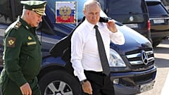 Putyin és Sojgu érkezik a katonai fórumra