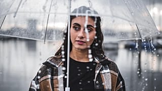 Writing reviews on rainy days could make you more critical. 