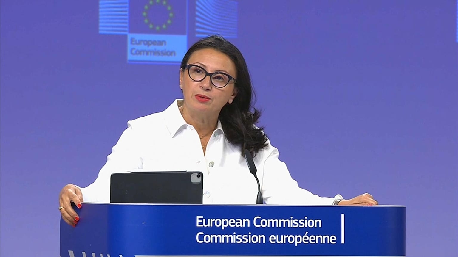 Nabila Massral, portavoz del órgano ejecutivo de la UE, 