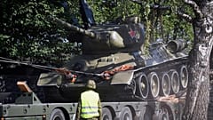 Als erstes Sowjet-Relikt musste der T-34 in Narva dran glauben