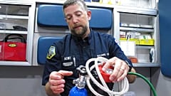Lachgas ist als Partydroge besonders unter Jugendlichen beliebt