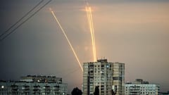 Russische Raketen über Charkiw am 15. August 2022