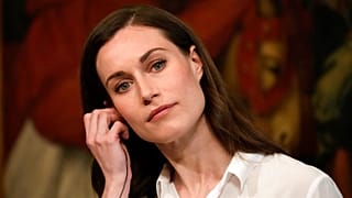 Sanna Marin egy májusi sajtótájékoztatón