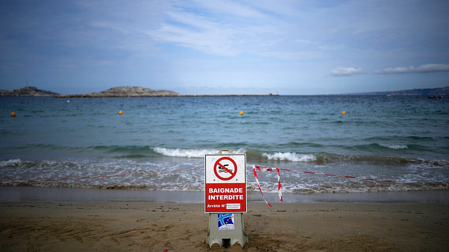 Spiagge chiuse in Corsica, a causa dell'eccezionale ondata di maltempo