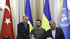 Cumhurbaşkanı Recep Tayyip Erdoğan,Ukrayna Devlet Başkanı Vladimir Zelenskiy ve BM Genel Sekreteri Antonio Guterres bir araya geldi