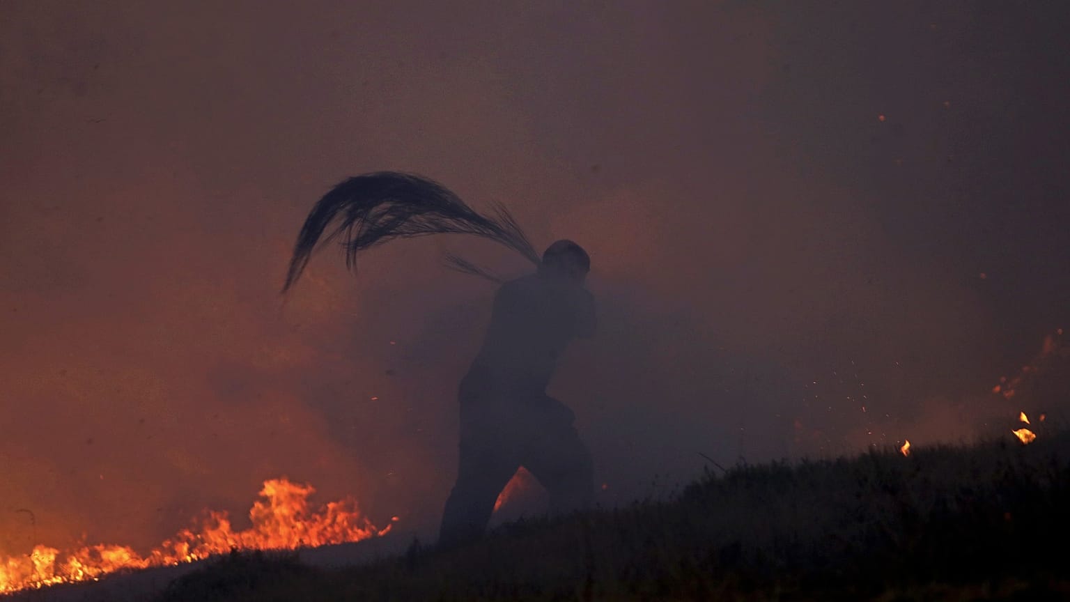 Feux de forêt au Portugal dans le parc national Serra de Estrela - 18 août 2022