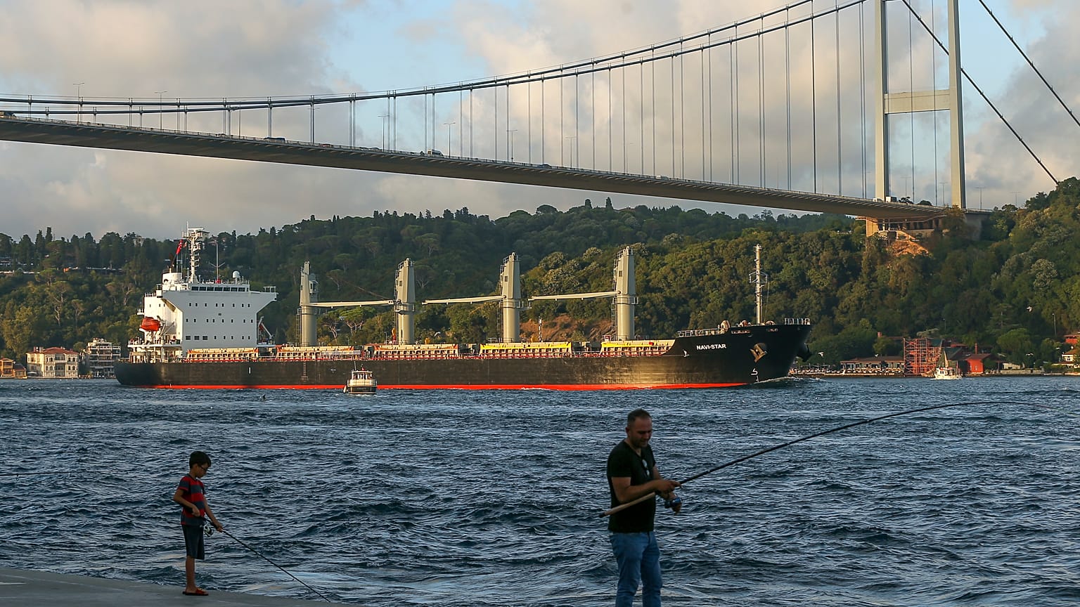Das Schiff Navi Star brachte ukrainisches Getreide von Odessa nach Foynes in Irland