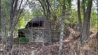 Территория завода Грамши, которую, как поясняют в министерстве обороны Албании, запрещено снимать