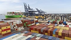 1900 Beschäftigte des Hafens Felixstowe wollen ihre Arbeit niederlegen. 