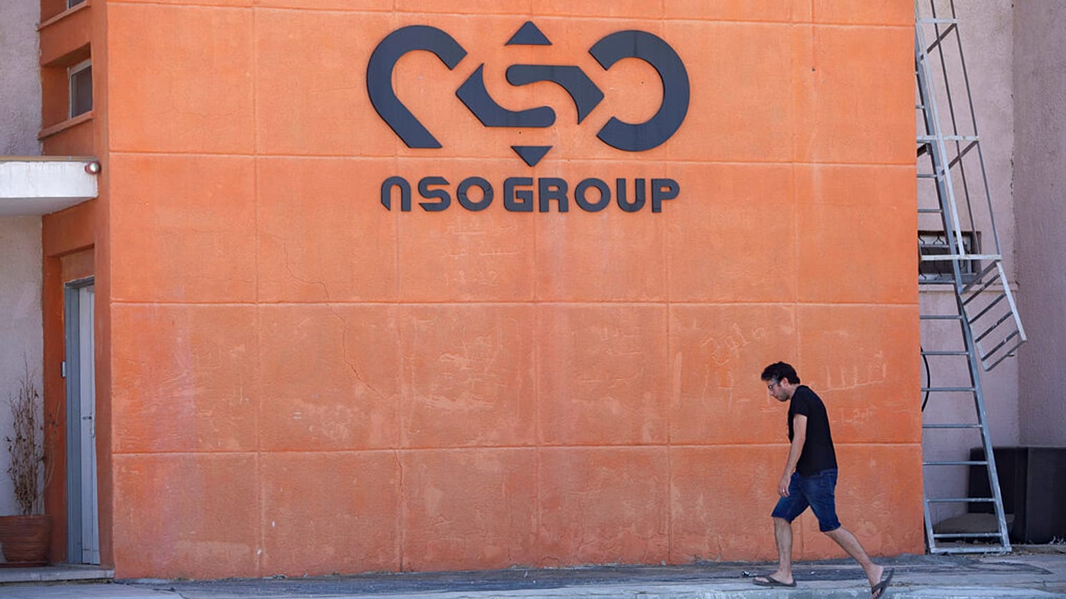 NSO Group tarafından geliştirilen Pegasus casus yazılımı, kullanıcıların haberi olmadan telefonlara sızmaya imkan tanıyor