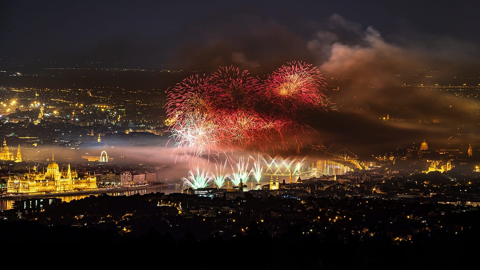 Budapeşte'de 20 Ağustos 2019'da düzenlenen kutlamalar