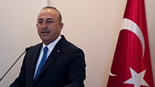 وزير الخارجية التركي مولود جاويش أوغلو 