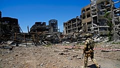 Zerstörtes Azovstal-Werk in Mariupol im Juli 2022